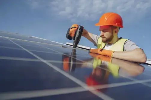 riparazione-manutenzione-pannelli-fotovoltaici-1